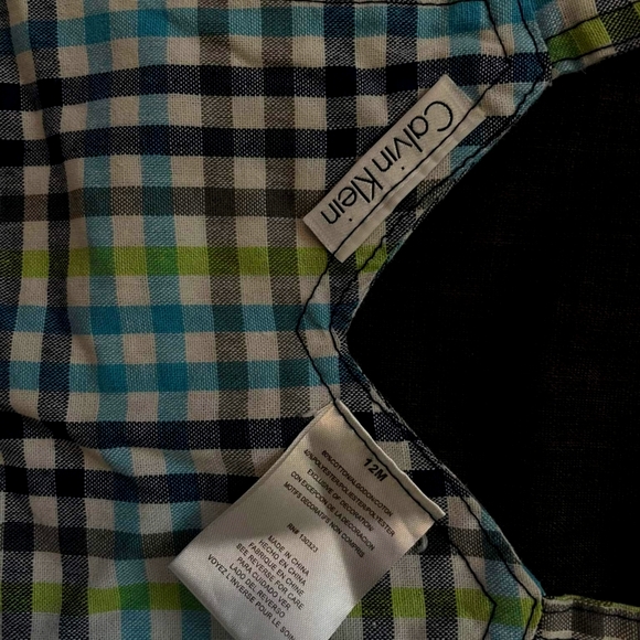 Calvin Klien plaid overall shorts 12M - Picture 3 of 3